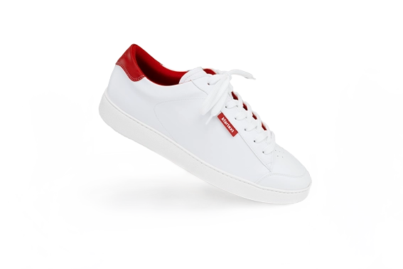 Sneaker aus verganem Weinleder